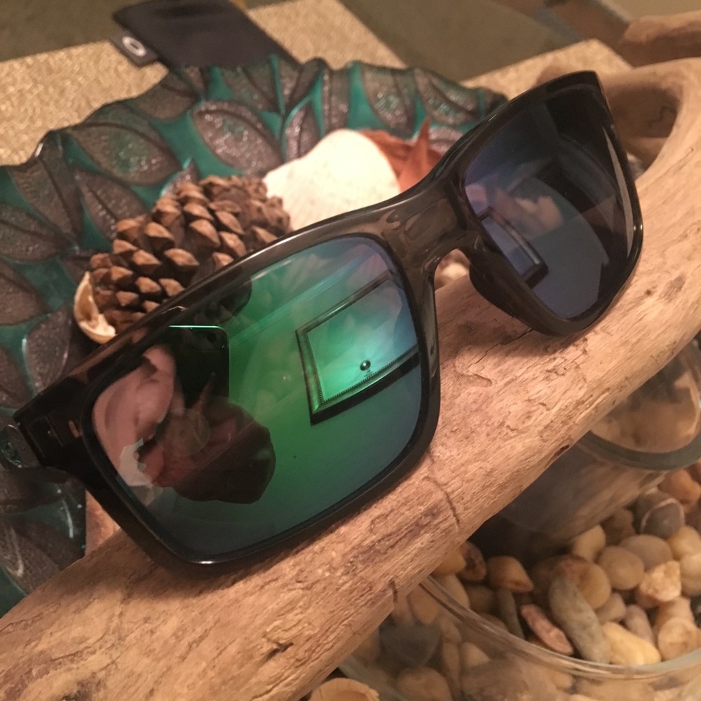 Oakley Mainlink Sunglasses! 🕶